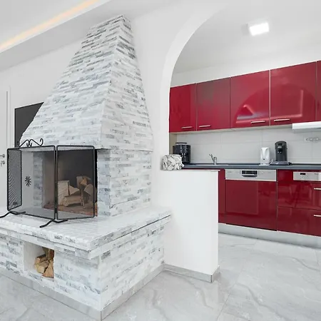 Luxury Lila C6 1 - Close To The * Poreč